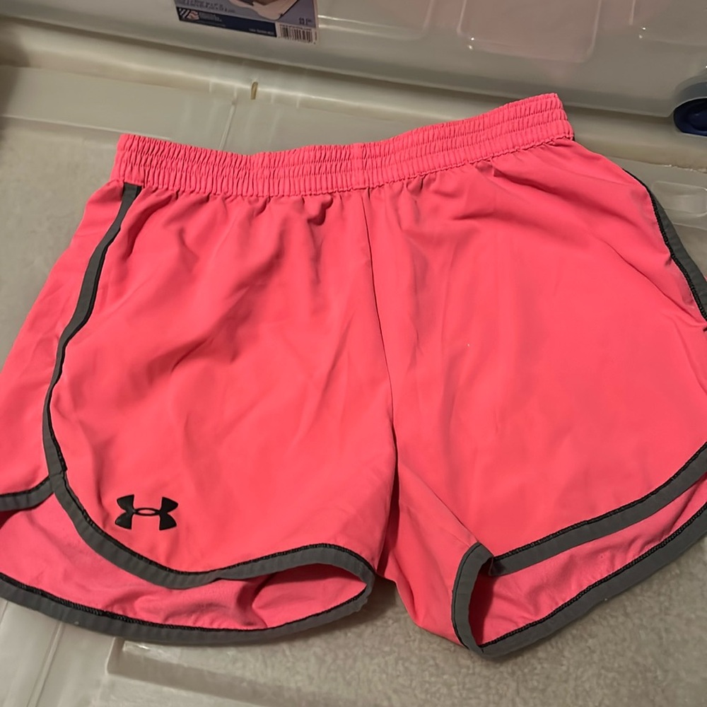 under armour pink shorts